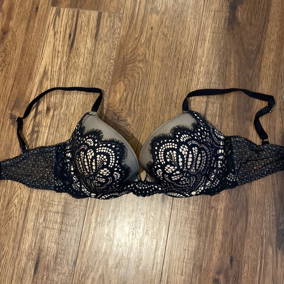 Push-up bra 32DD